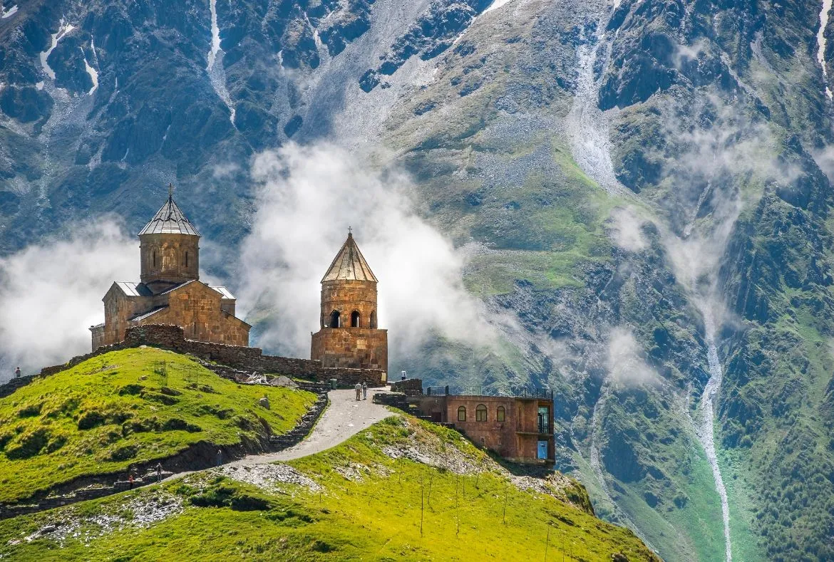 Best Places for Honeymoon Packages from Pakistan to Abroad 5 Best Places for Honeymoon Packages from Pakistan to Abroad - Pakistan Tour n Travel