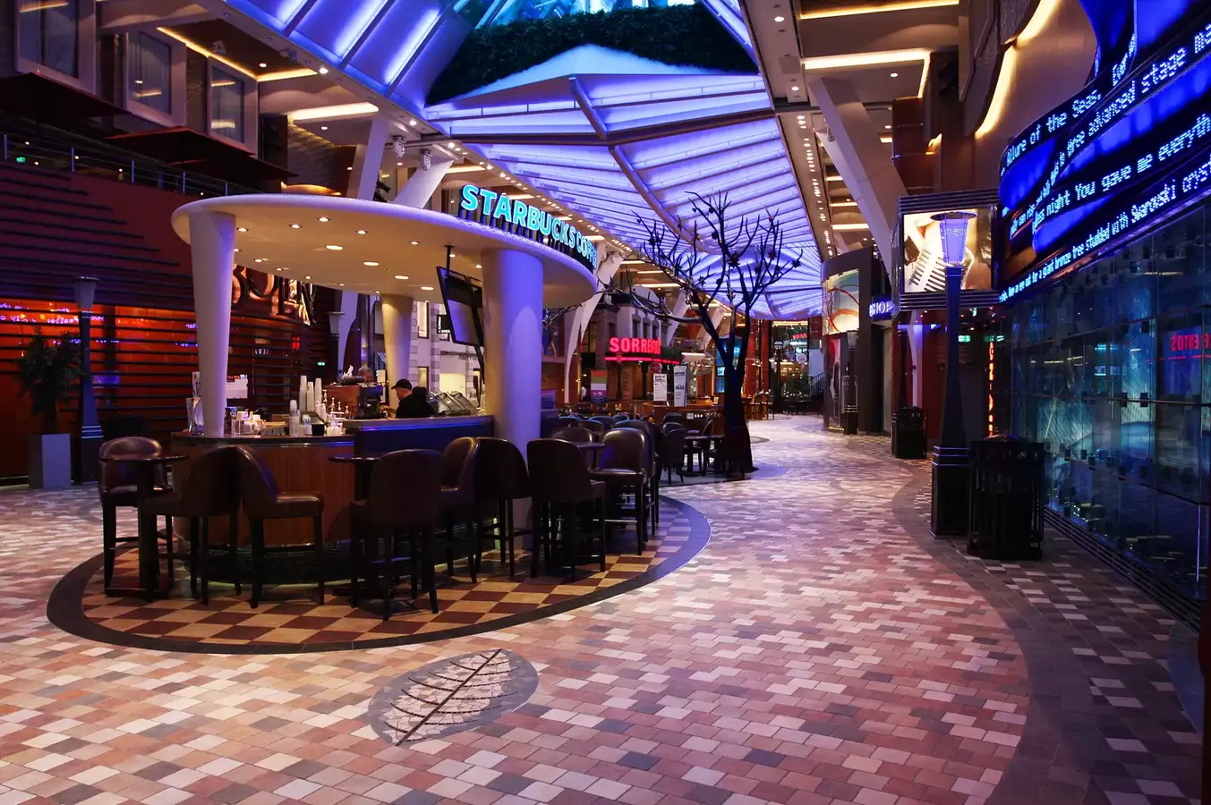 25 Strange Starbucks Stores Around the World 3 Weirdest Starbucks Stores In The World:Middle of the Cibearan sea